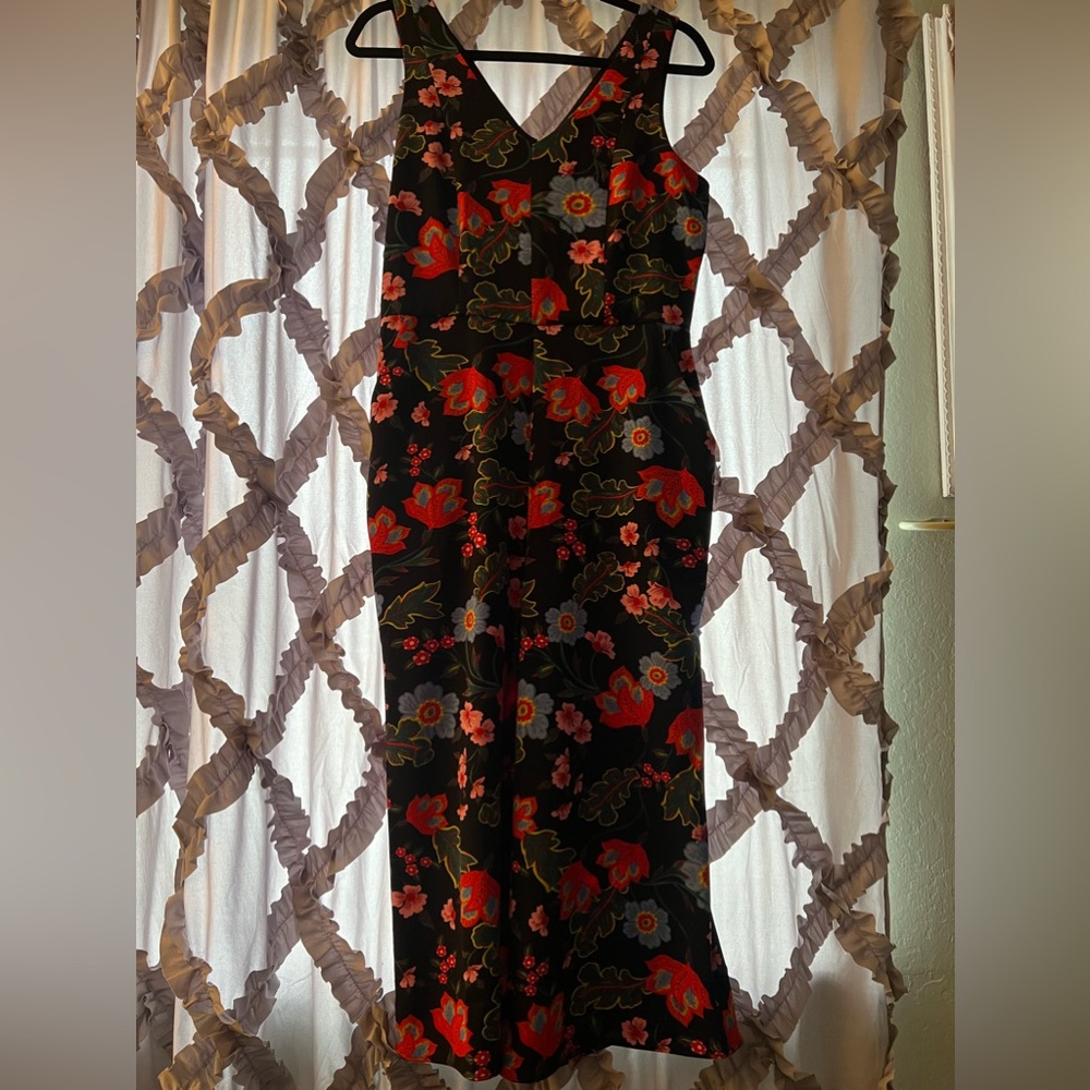Anne Taylor Crop jumpsuit